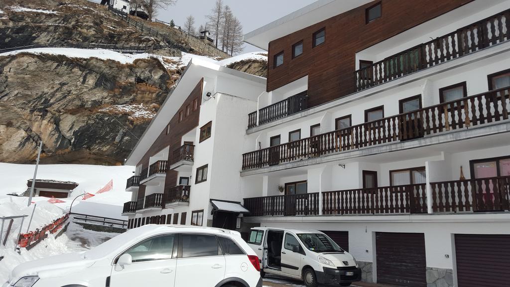 Matterhorn Studio Cervinia بيريوِل تْشيرفينيا المظهر الخارجي الصورة